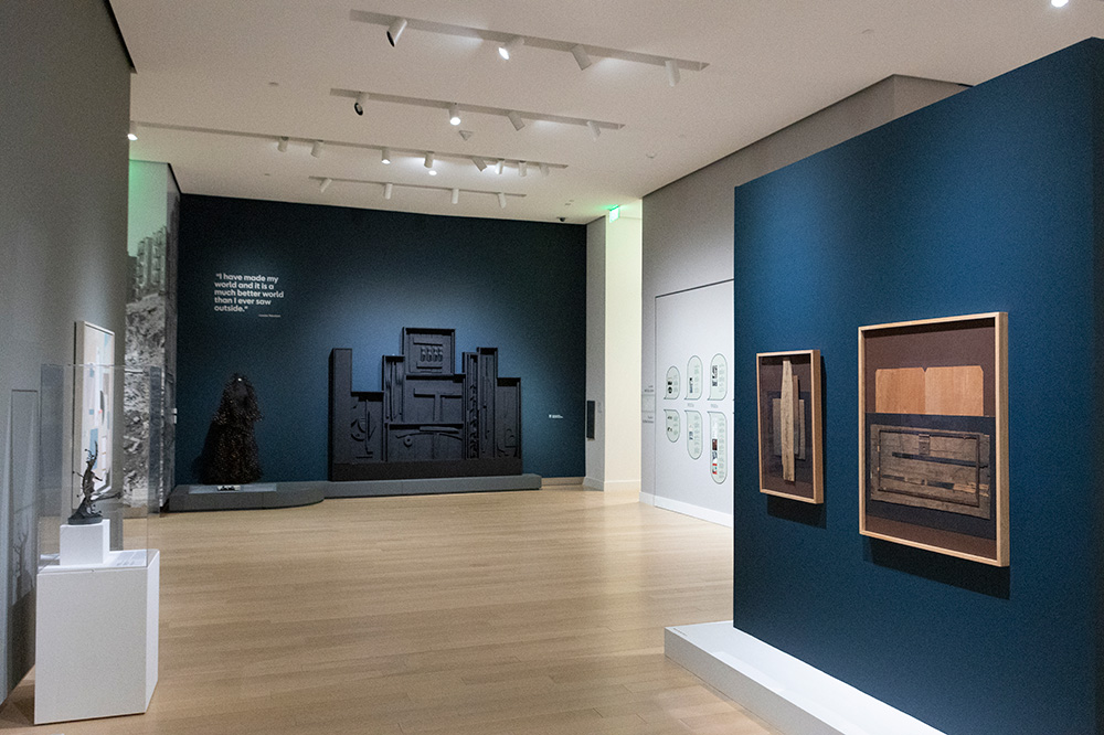 Photo of an art gallery at the Arkansas Museum of Fine Arts.