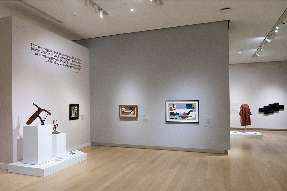 Photo of an art gallery at the Arkansas Museum of Fine Arts.