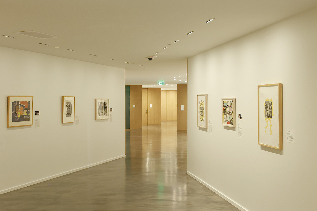 Photo of an art gallery at the Arkansas Museum of Fine Arts.