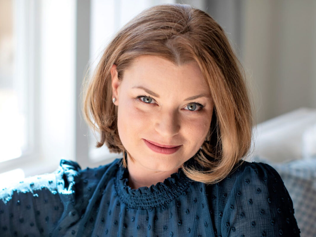 Artist Talk & Book Signing: Jennifer Dasal