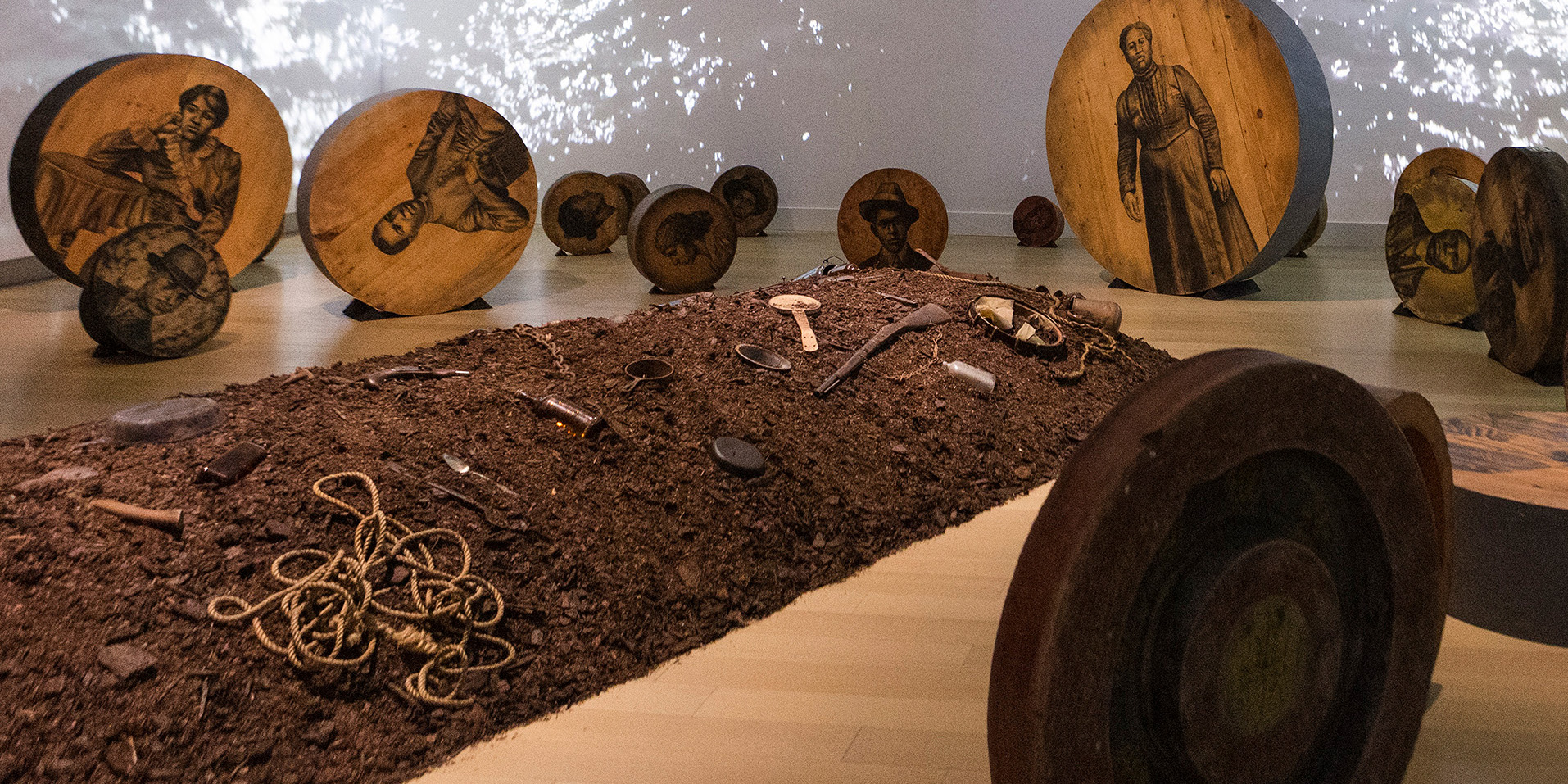 Whitfield Lovell: Passages