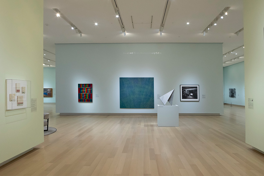 Photo of an art gallery at the Arkansas Museum of Fine Arts.